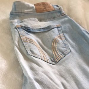 hollister light wash jeans